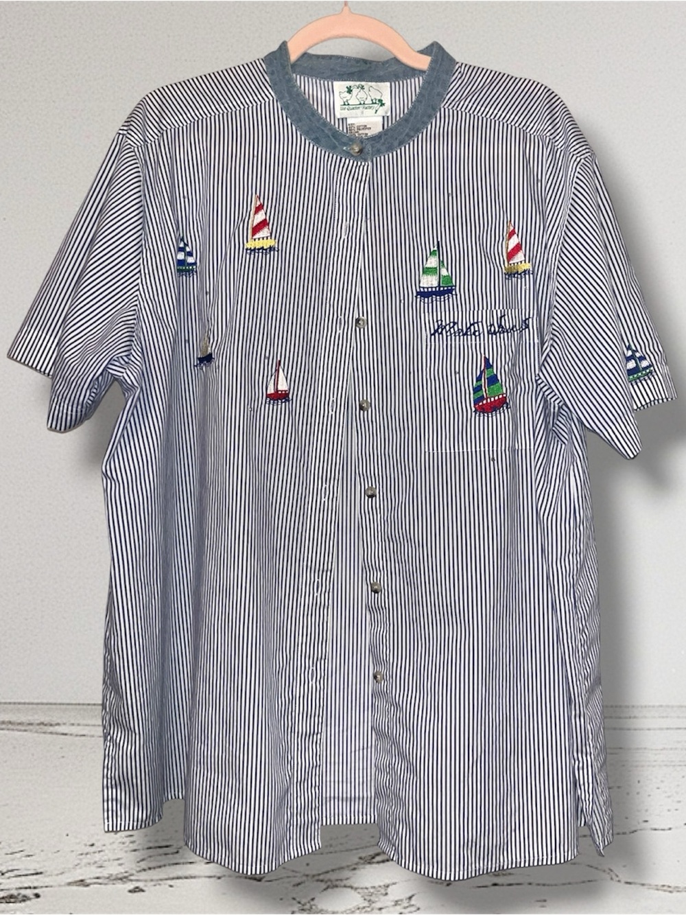 Quacker Factory “Make Waves” button down. few rhinestones are missing